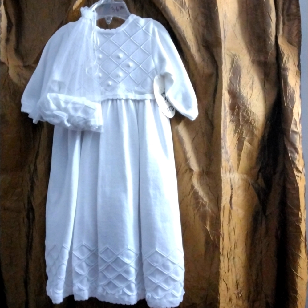 Style 5000 3 - 6 Month Infant Girl Off White Sweater Dress with Cap